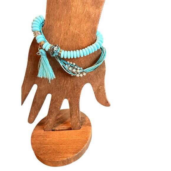 Pura Vida and‎ Unbranded Set of 2 Bracelets Turquoise Stretch Boho Beach Western - Picture 1 of 8